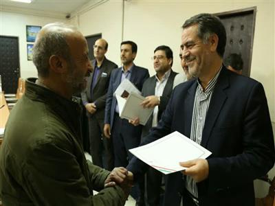 تجليل استاندار از رشادت هاي جانبازان و ايثارگران استانداري چهارمحال وبختياري